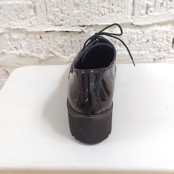 BLACK PATENT OXFORDS SIZE 9 - Picture 3 of 7